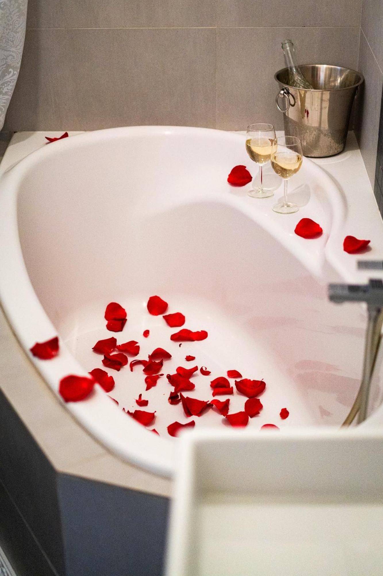 Grand Deluxe Suite Прага Екстериор снимка